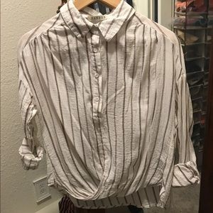 Francescas womens Sm striped button up